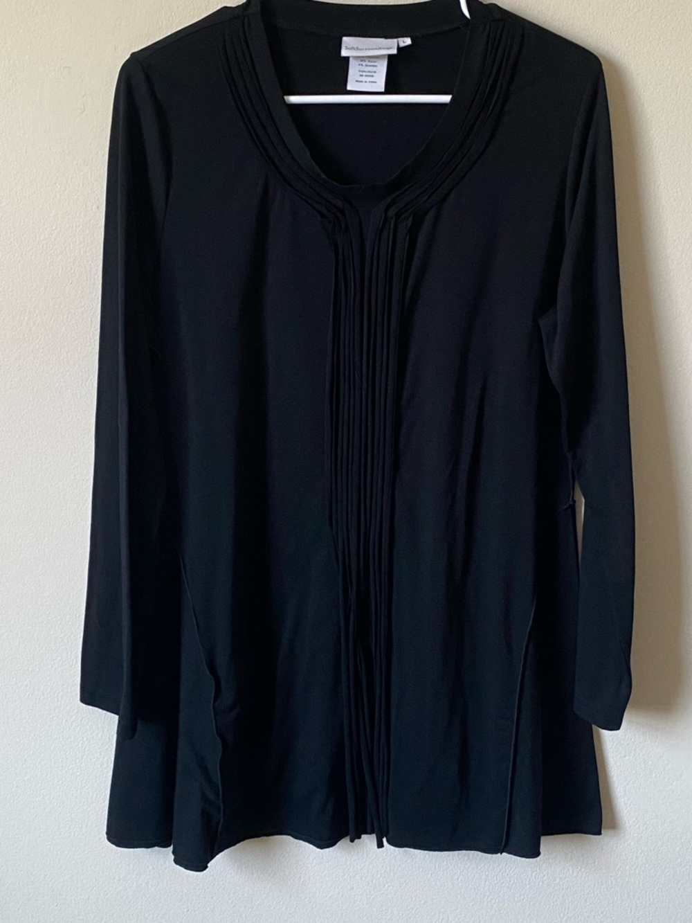 Soft Surroundings Black Pleated Scoop Neck Tunic